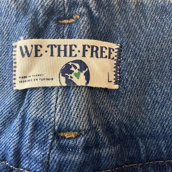 We The Free Super Sweeper Wide Leg denim jeans. Hard to find. Size Large - Picture 7 of 10